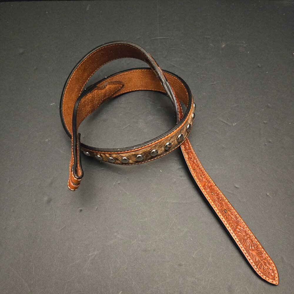 LEATHER COWHAIR BELT